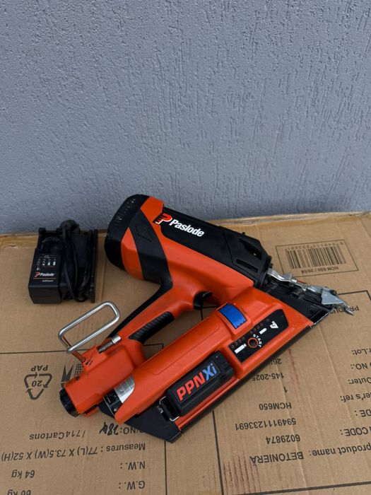 Pistol de bătut cuie Paslode PPNXI, 2025