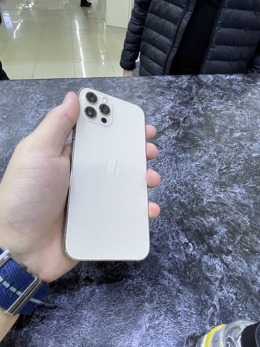 Продается 12 про