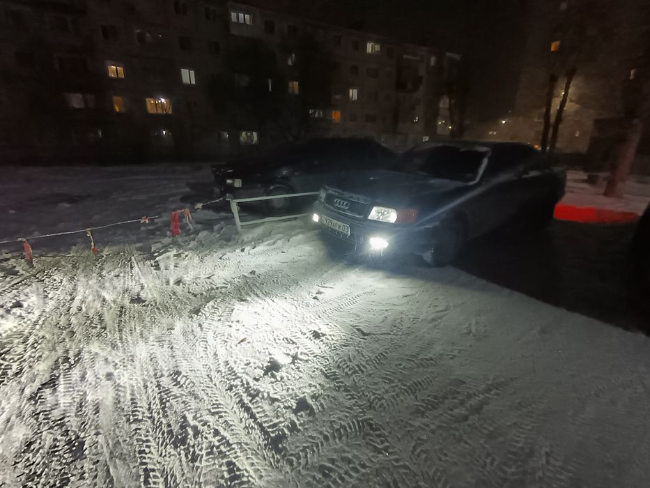 Продам Ауди 100 с4