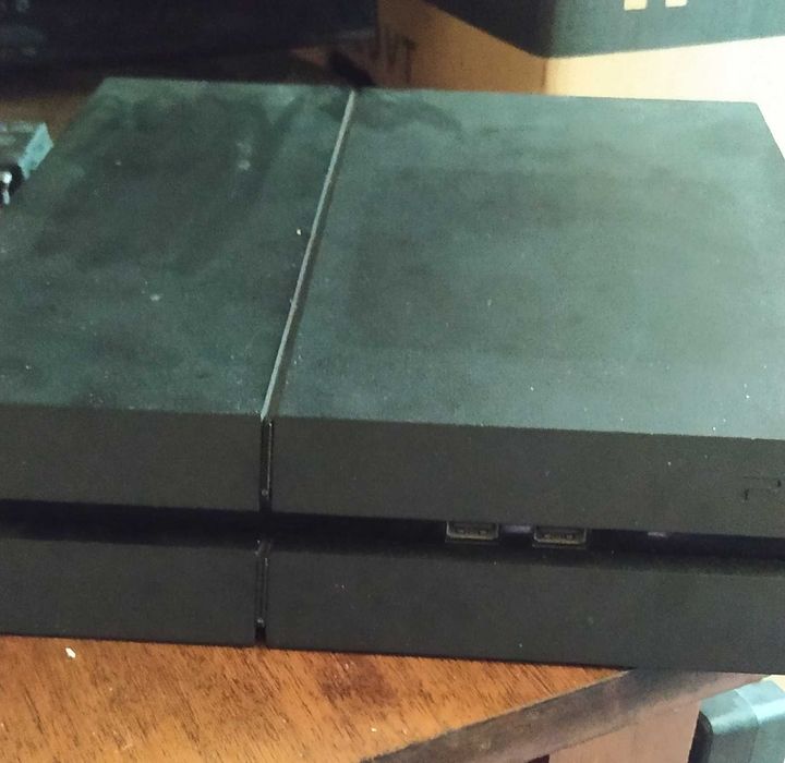 продается ps4 fat