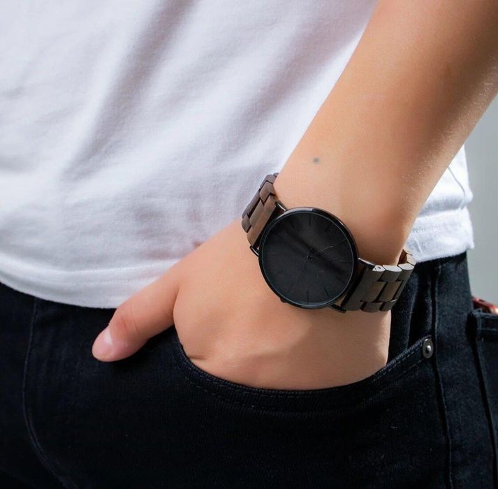 Часы наручные ARMANDA