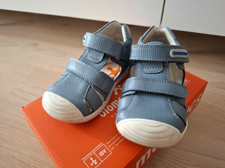 Бебешки сандали Biomecanics 24 номер