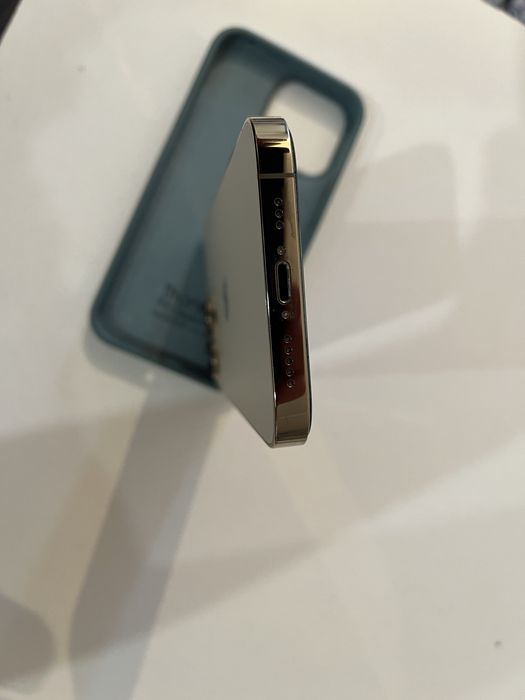 Продам Iphone 13 pro в идеале