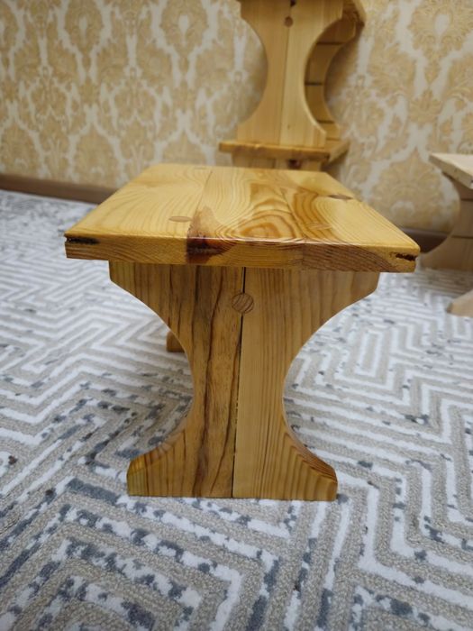 Продам табуретки