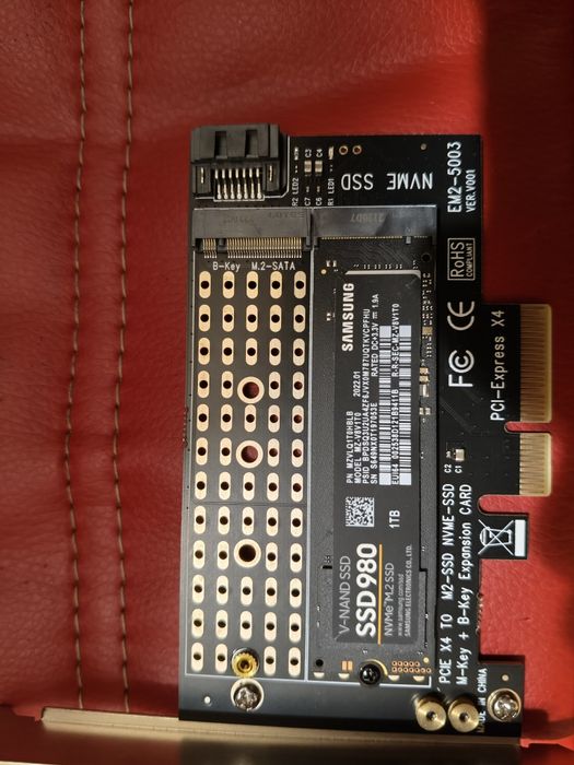 Vând SSD Samsung 980 1Tb nvme M2