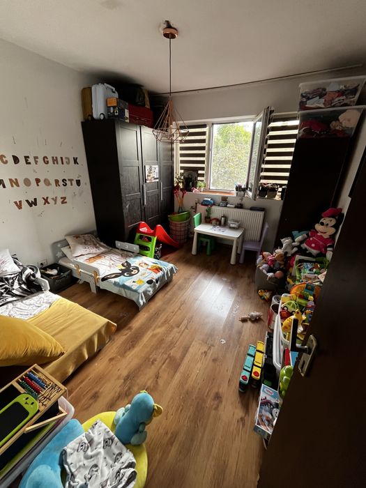 Bulevardul CONSTRUCTORILOR   Apartament  de vanzare.