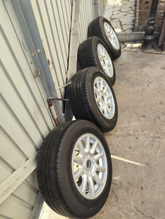 Диски с резиной R15 audi