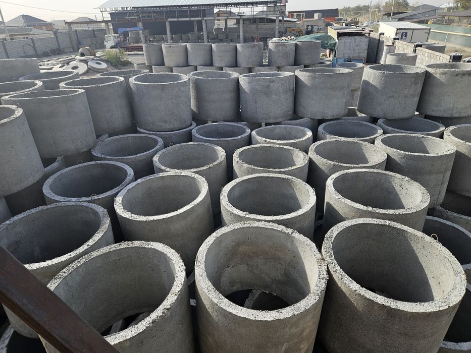 Бетонные  кольца
