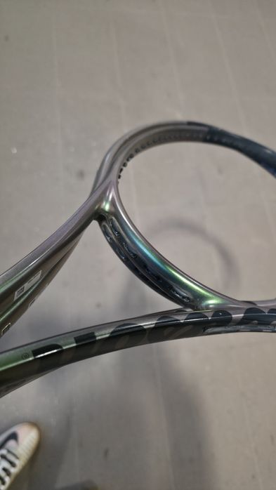 Vand doua rachete Wilson Blade 98 v8 305 g