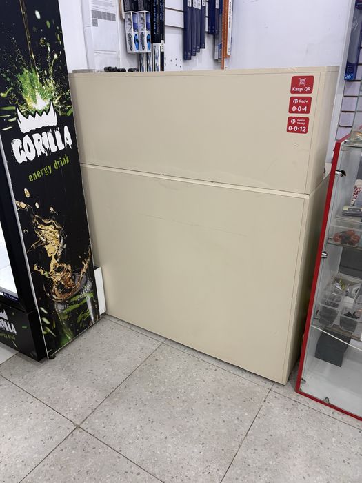 Продам ресепшон для магазин