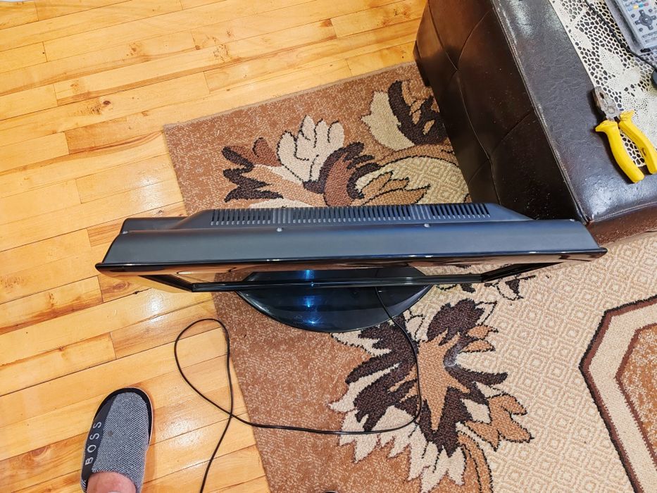 Телевизор TOSHIBA