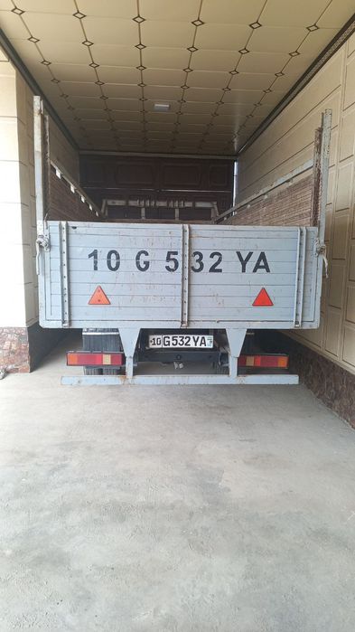 Gazel yuk mashinasi sotiladi