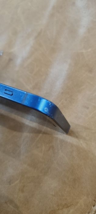 I phone 12 за части