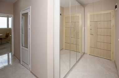 Дава се под наем Двустаен апартамент в София, Център - 70 кв.м за 700 € - Снимка #6