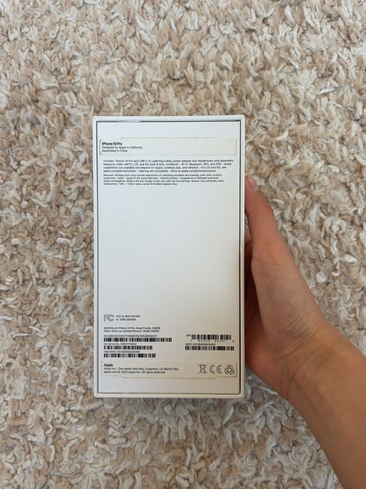 Продаю Айфон 14 про 256гб