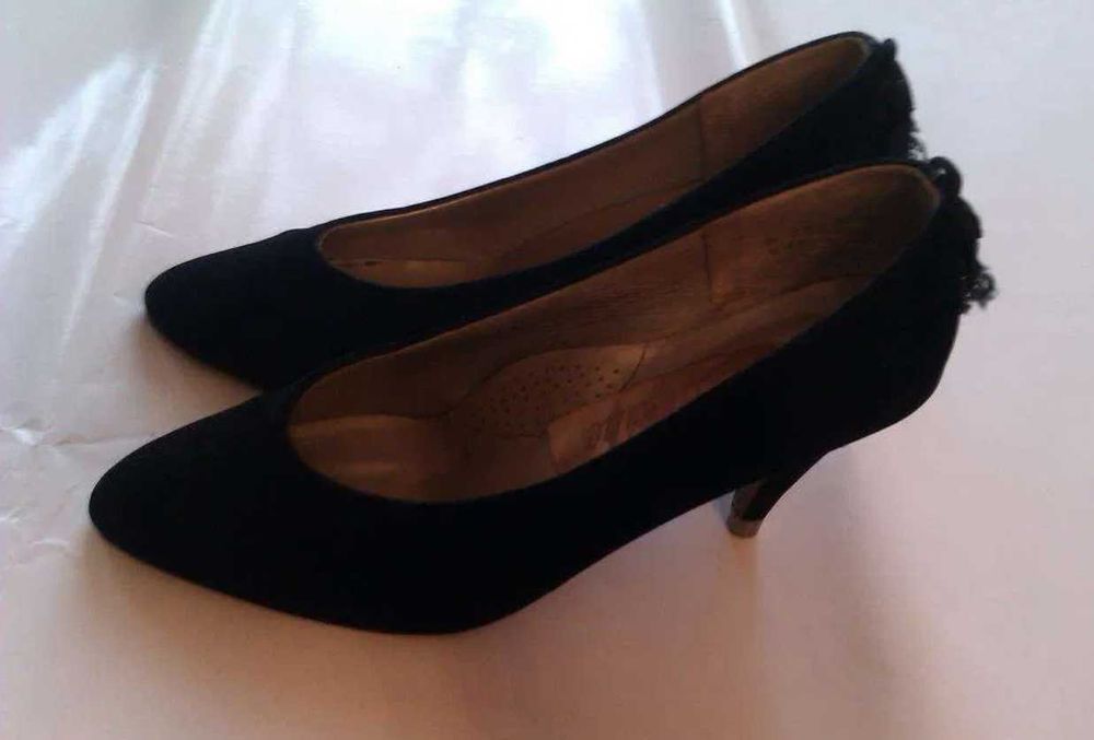 Pantofi dama piele si catifea ,  marime 38