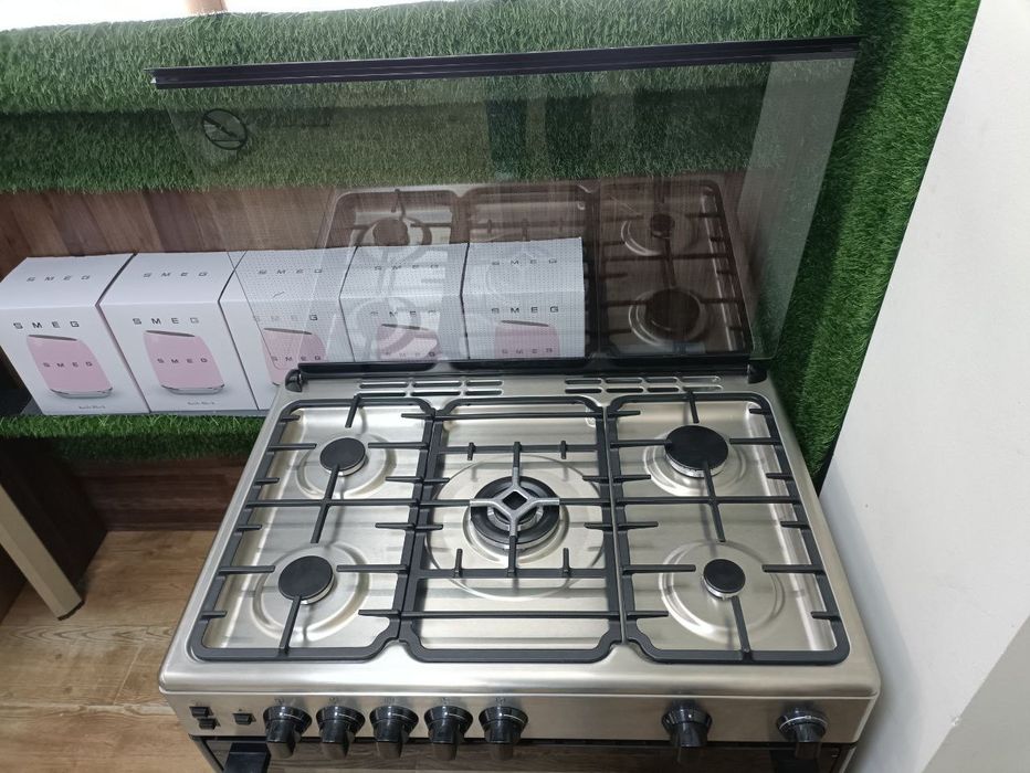 Газовая плита 5 канфорок beko + Доставкай 
Обсолютно Турецкий + Доста