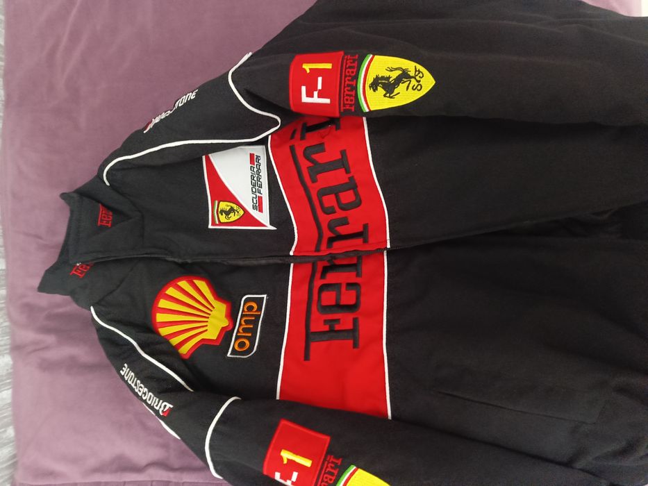 Куртка феррари новый