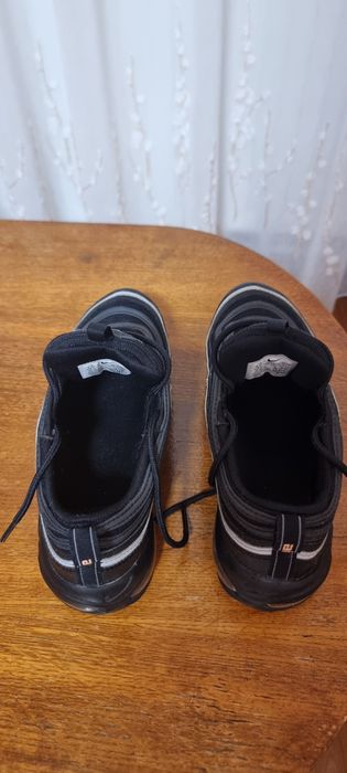 Vând adidași Nike Air Max, ca noi, mărimea 39
