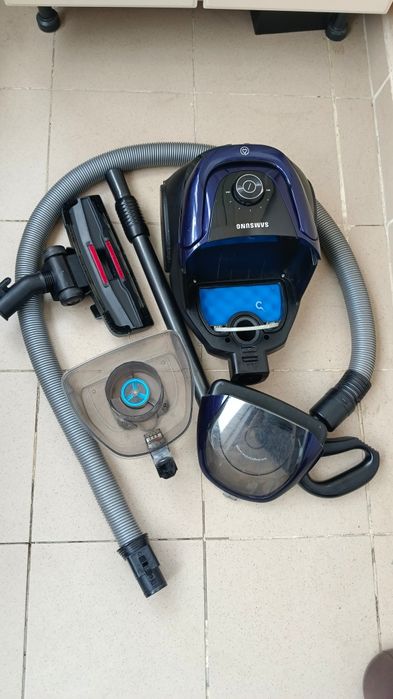 Пылесос Samsung 1800w