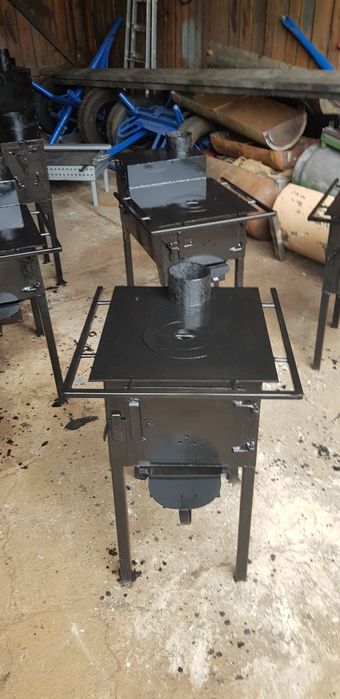 Sobă patrata din tabla