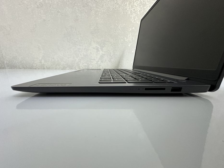 Lenovo IdeaPad 15.6”
