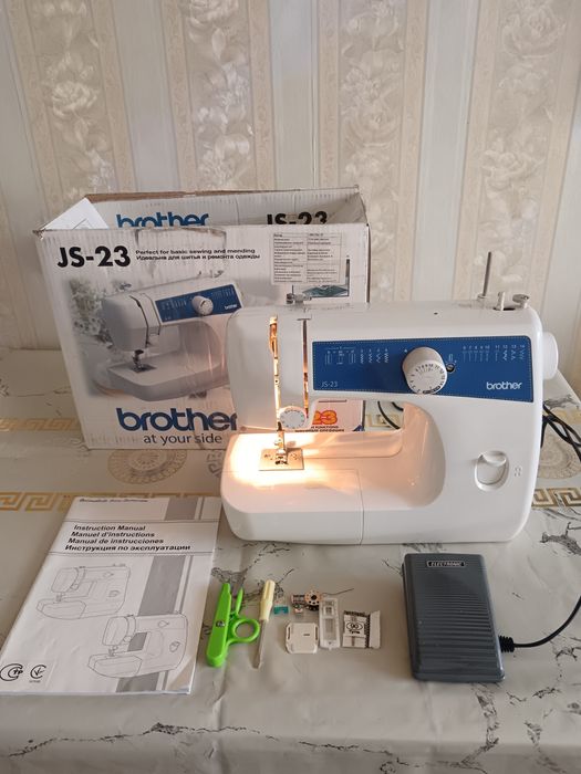 Швейная машина brother js-23