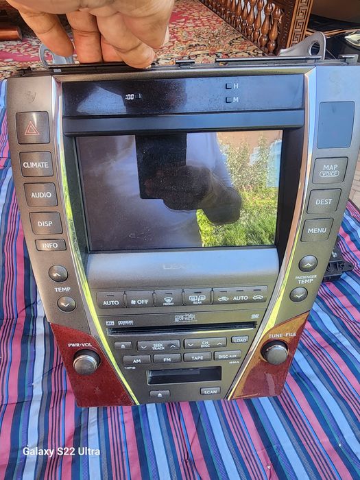 Prodoyotsya Monitor complete lexus s.                    350.  Model 2