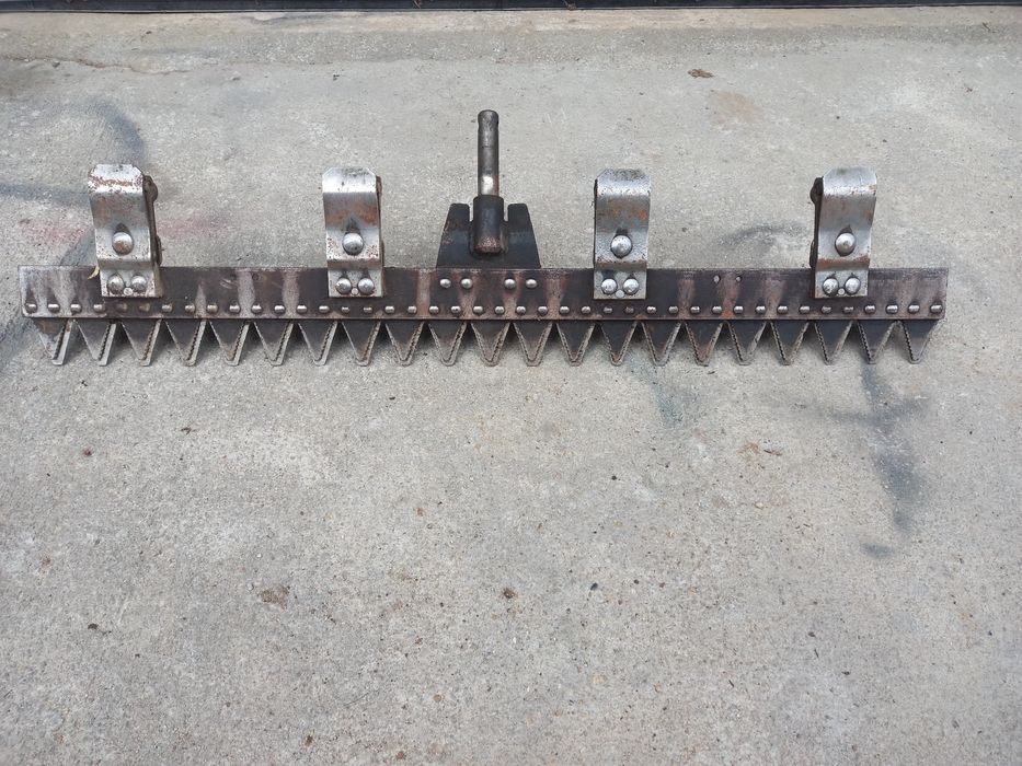 Lama/masa de taiere motocositoare