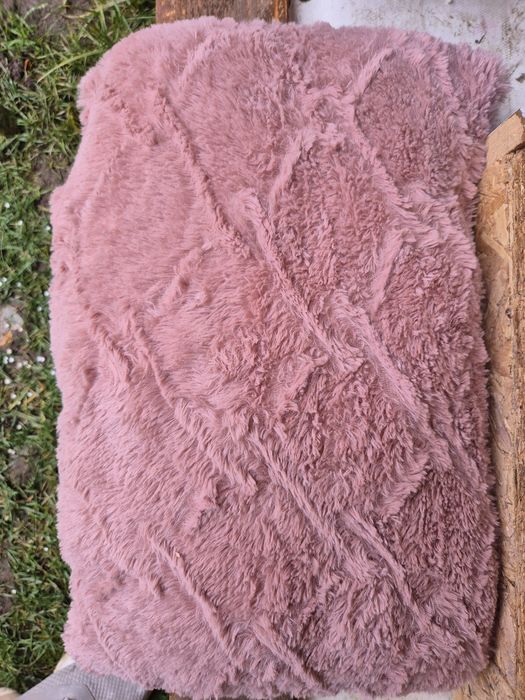 Различни декоративни възглавнички