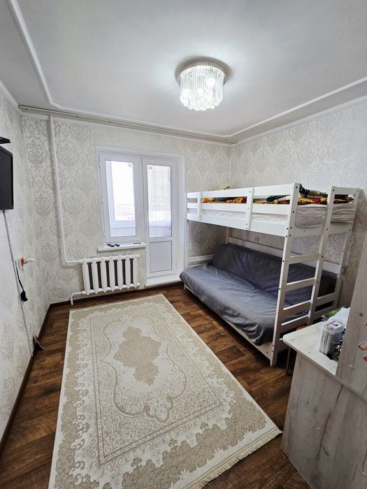 3 комнатная квартира Строитель