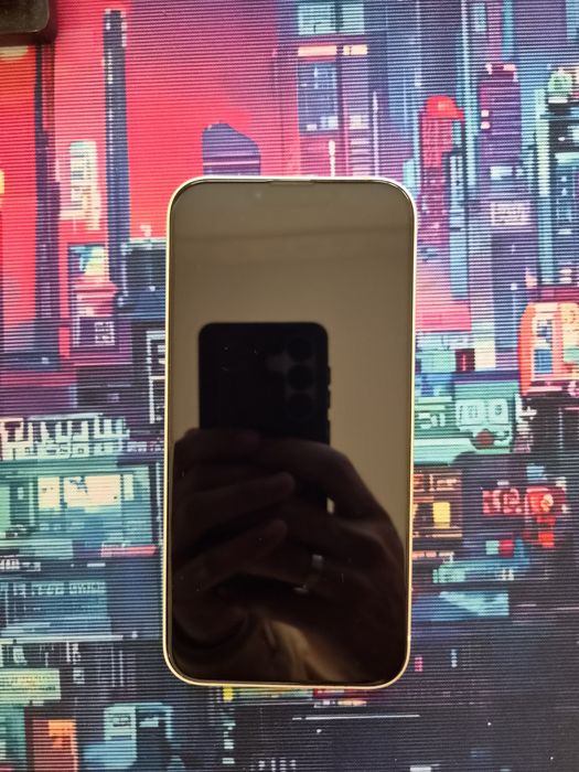 IPhone 13 128gb белый