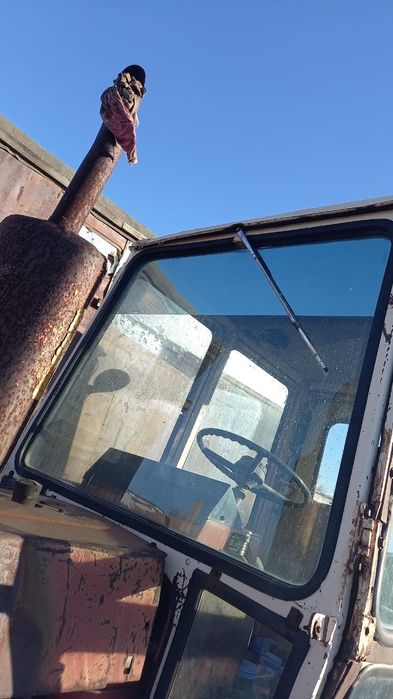 Продам ЮМЗ  на ходу