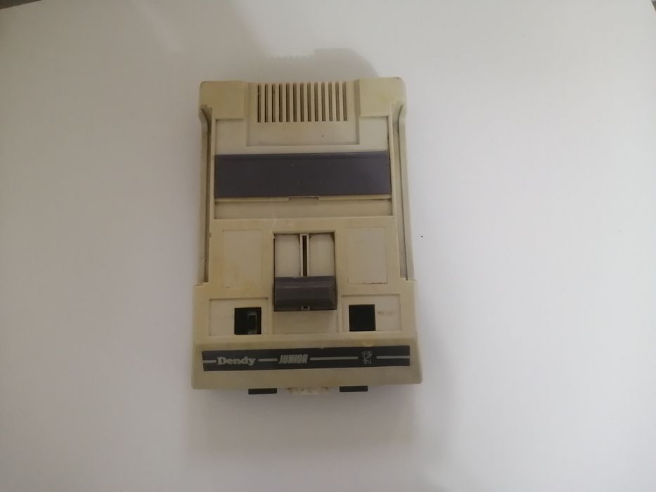 Продам денди на запчасти