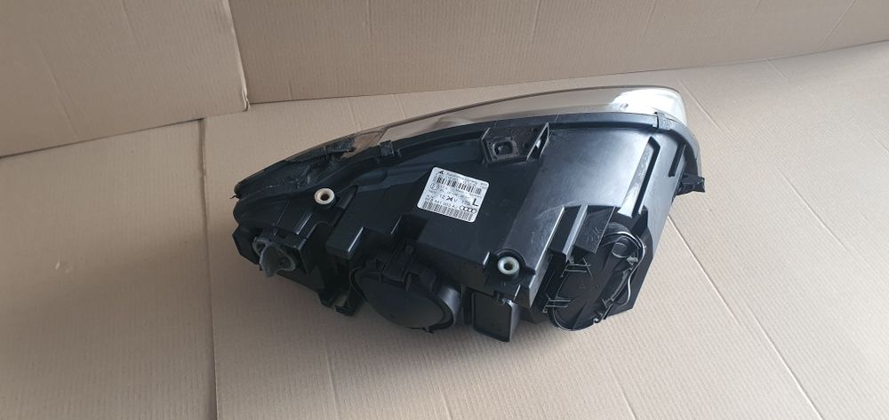 Far stanga audi a4 b7 2004 - 2007