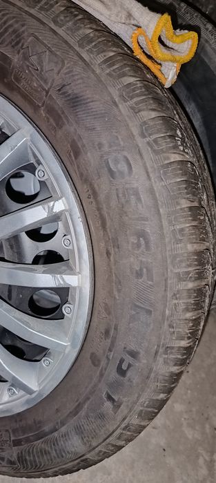 Зимни гуми със джанти 195/65/15 Opel Astra