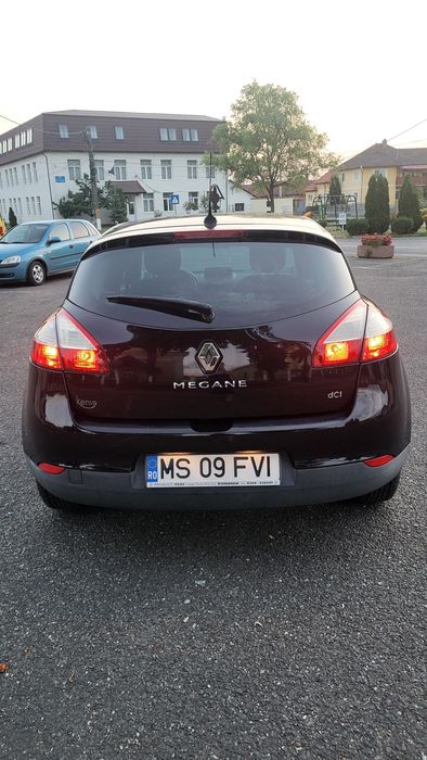 RENAULT Megane 2012 — imagine 2