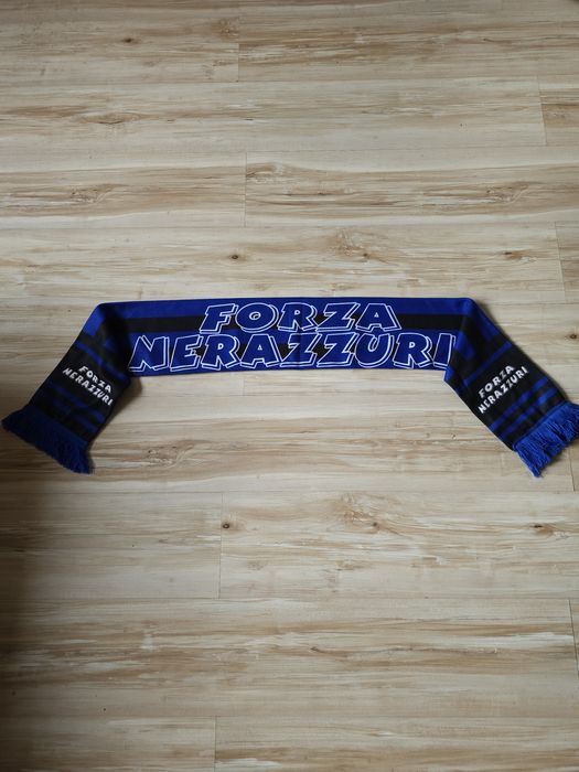 Шал на F.C. Inter (Forza Nerazzuri)