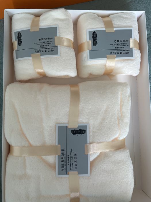 Продаются полотенце новые