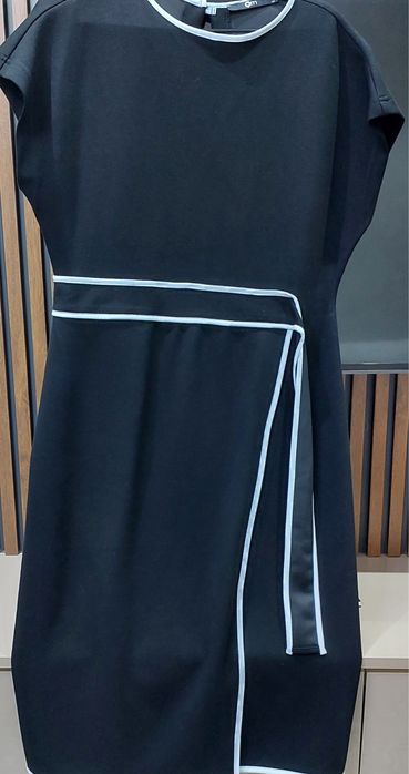 Продаётся платья в хорошем состояние