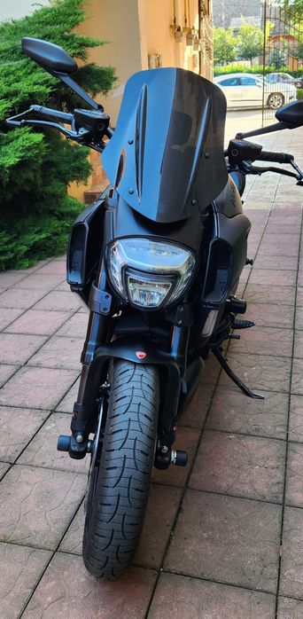 Ducati Diavel Carbon