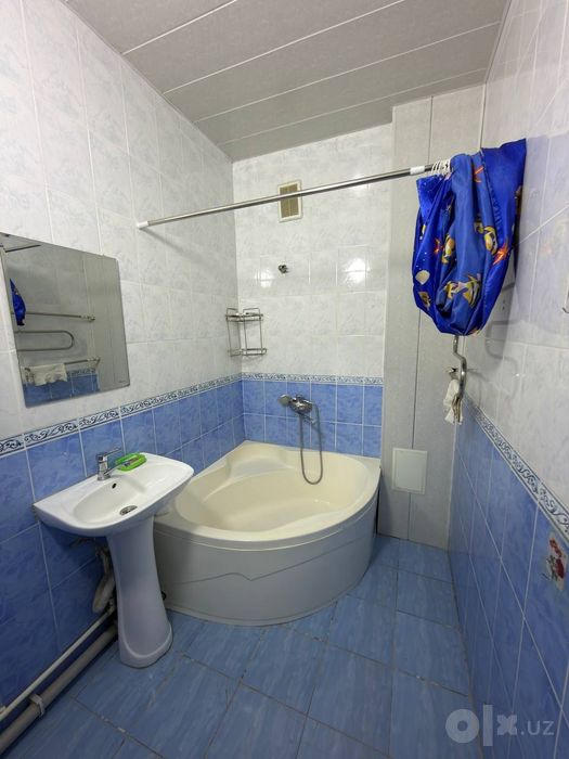 Sebzor 3 xonali uy sotiladi