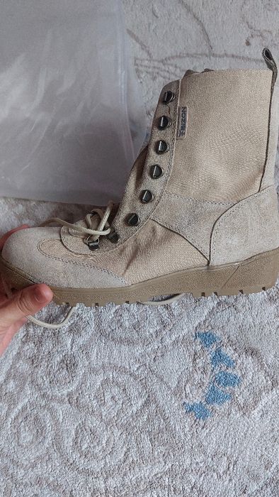 Бертцы военный новый безон