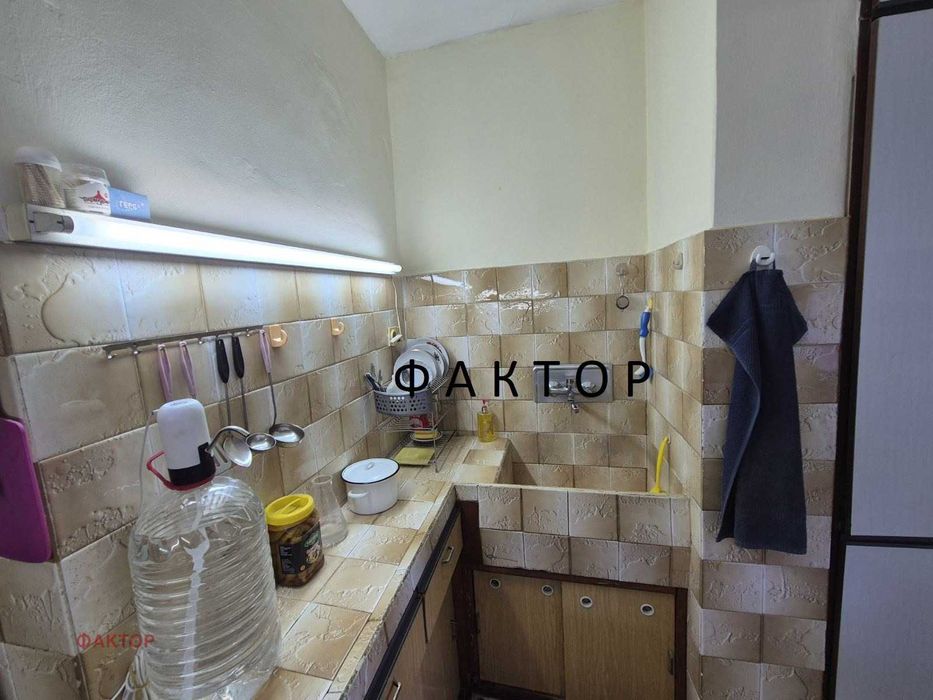 Многостаен апартамент в К. Париж
