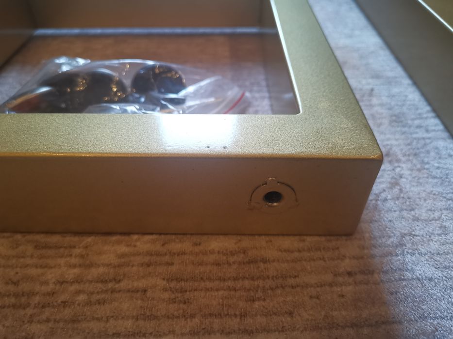 Мебелни крака метални златисти бюро, тоалетка  DIY