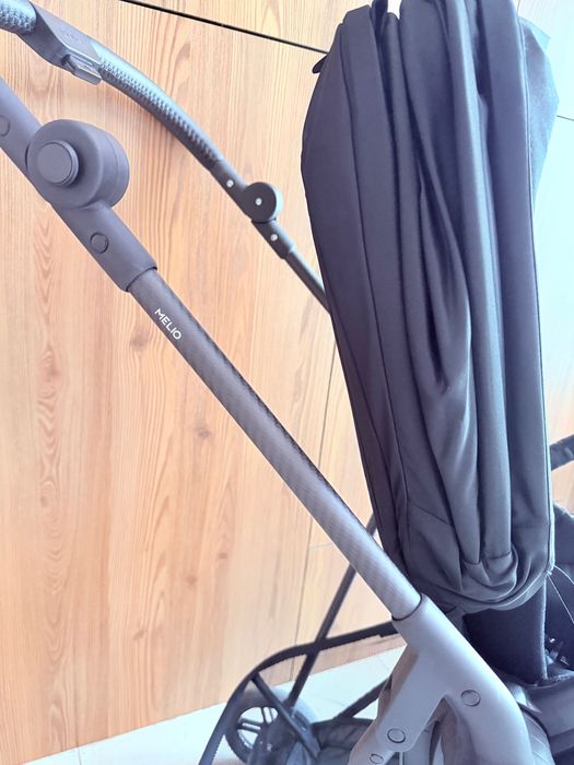 Cybex Gold Бебешка количка Melio Carbon Magic Black
