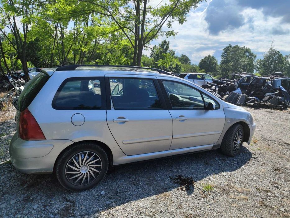 Peugeot 307 на части 2.0 HDI пежо 307
