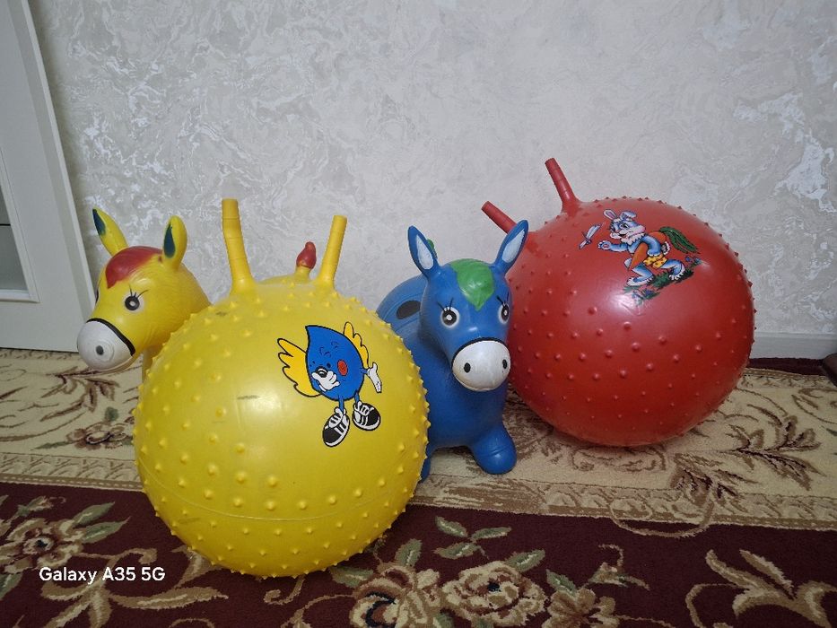 Продаются надувные игрушки