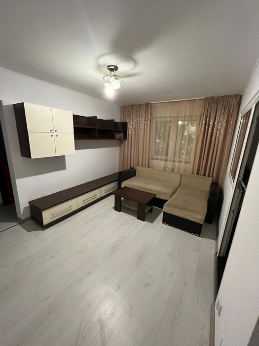 Apartament de inchiriat + loc de parcare inclus