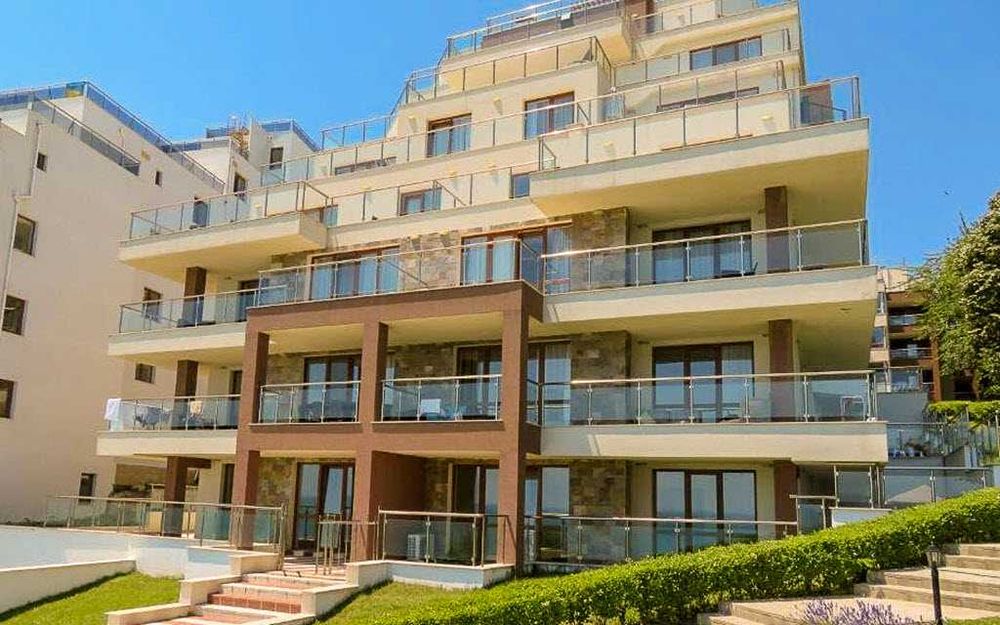 Продава се Двустаен апартамент в Бяла - 69 кв.м за 606 €/кв.м - Снимка #16